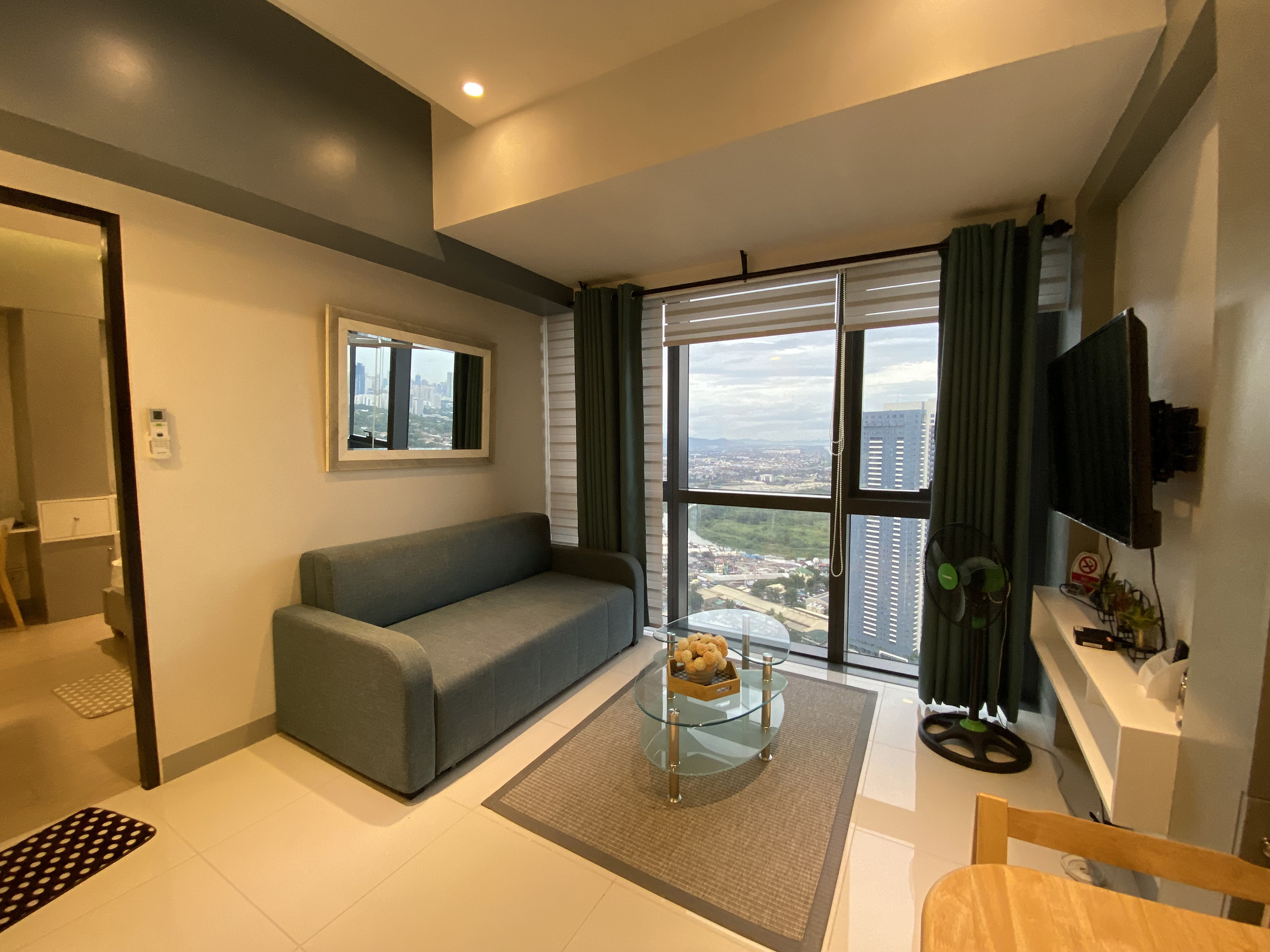 One Eastwood Furnished 1-Bedroom Condo