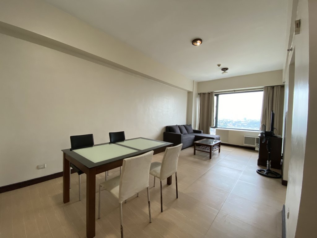 Furnished 1-Bedroom in Eastwood Parkview 1