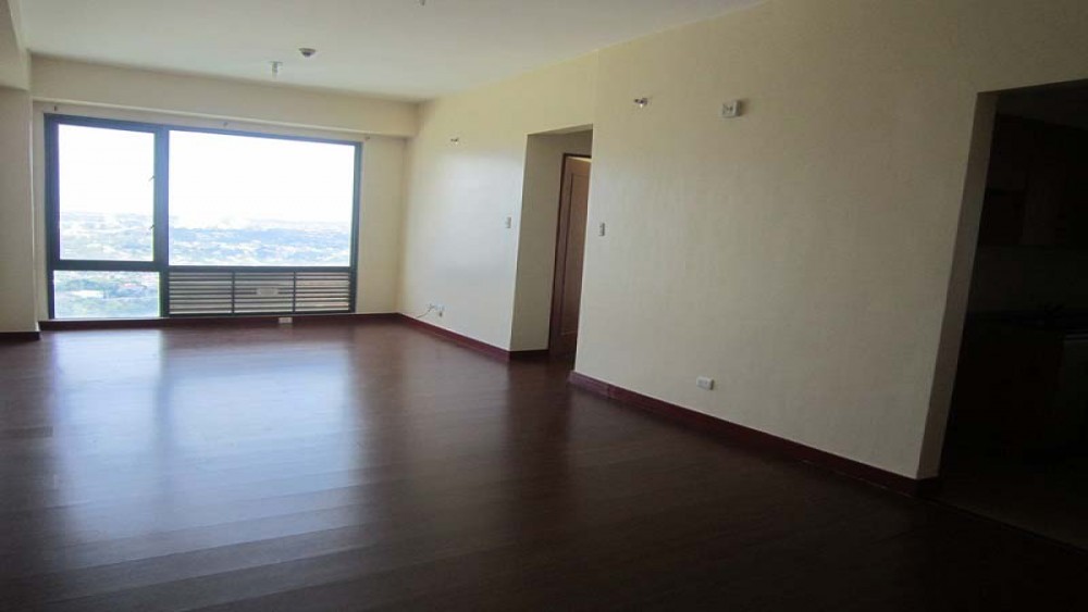 Eastwood Parkview 1 Unfurnished 2-Bedroom Condo