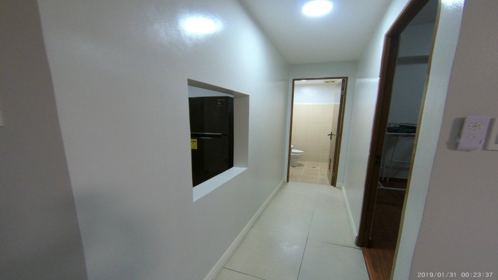 Eastwood Parkview 1 Unfurnished 4-Bedroom Condo