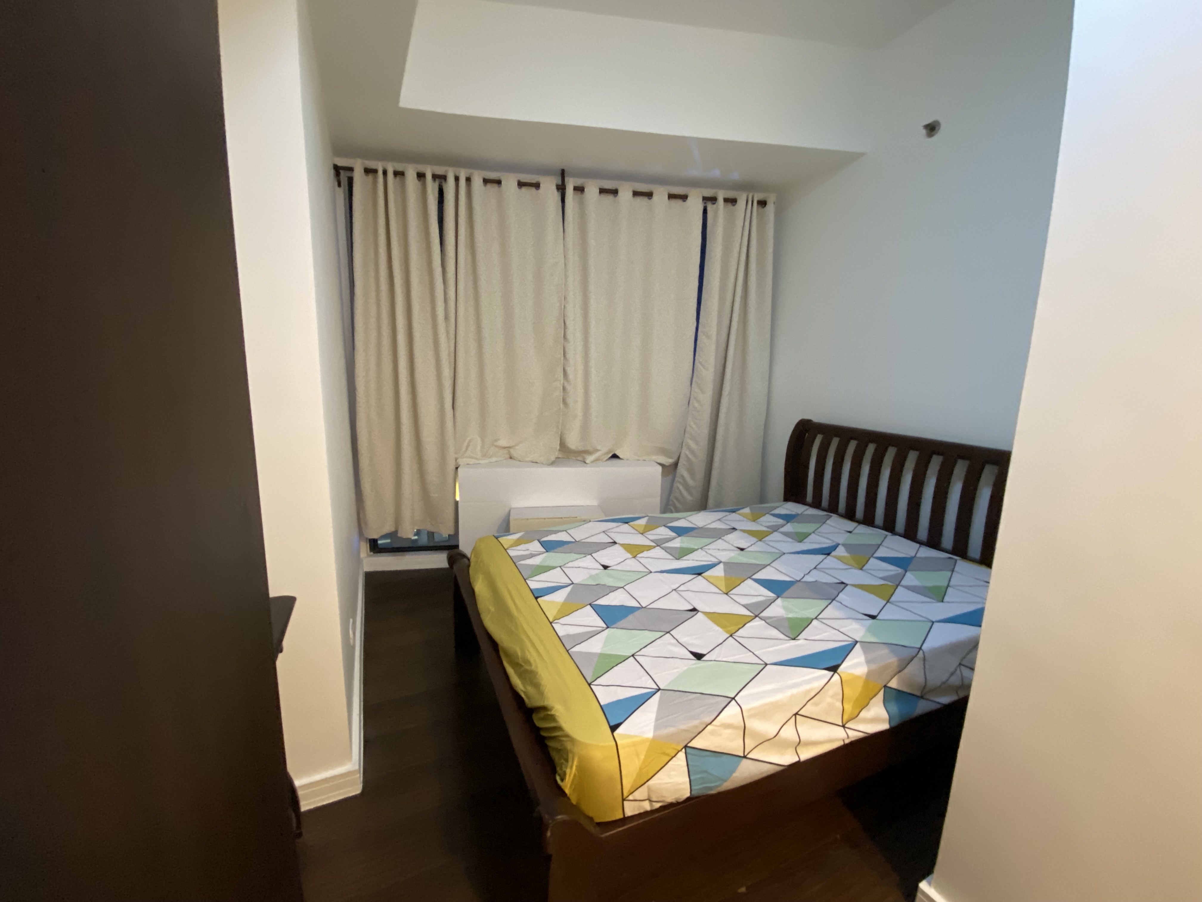Eastwood Park Residences Furnished 2-Bedroom Condo with Balcony