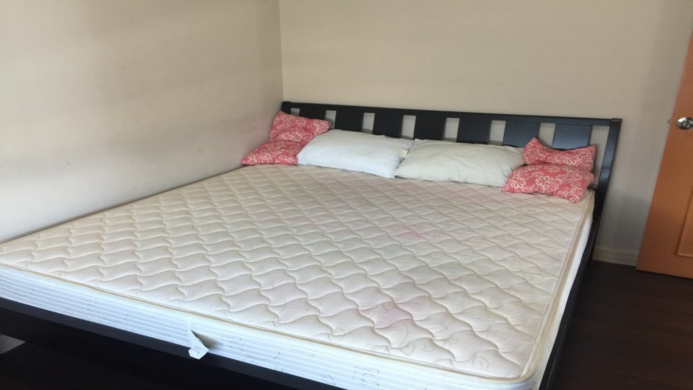 Short Term Rental 1-Bedroom in Eastwood Park Residences