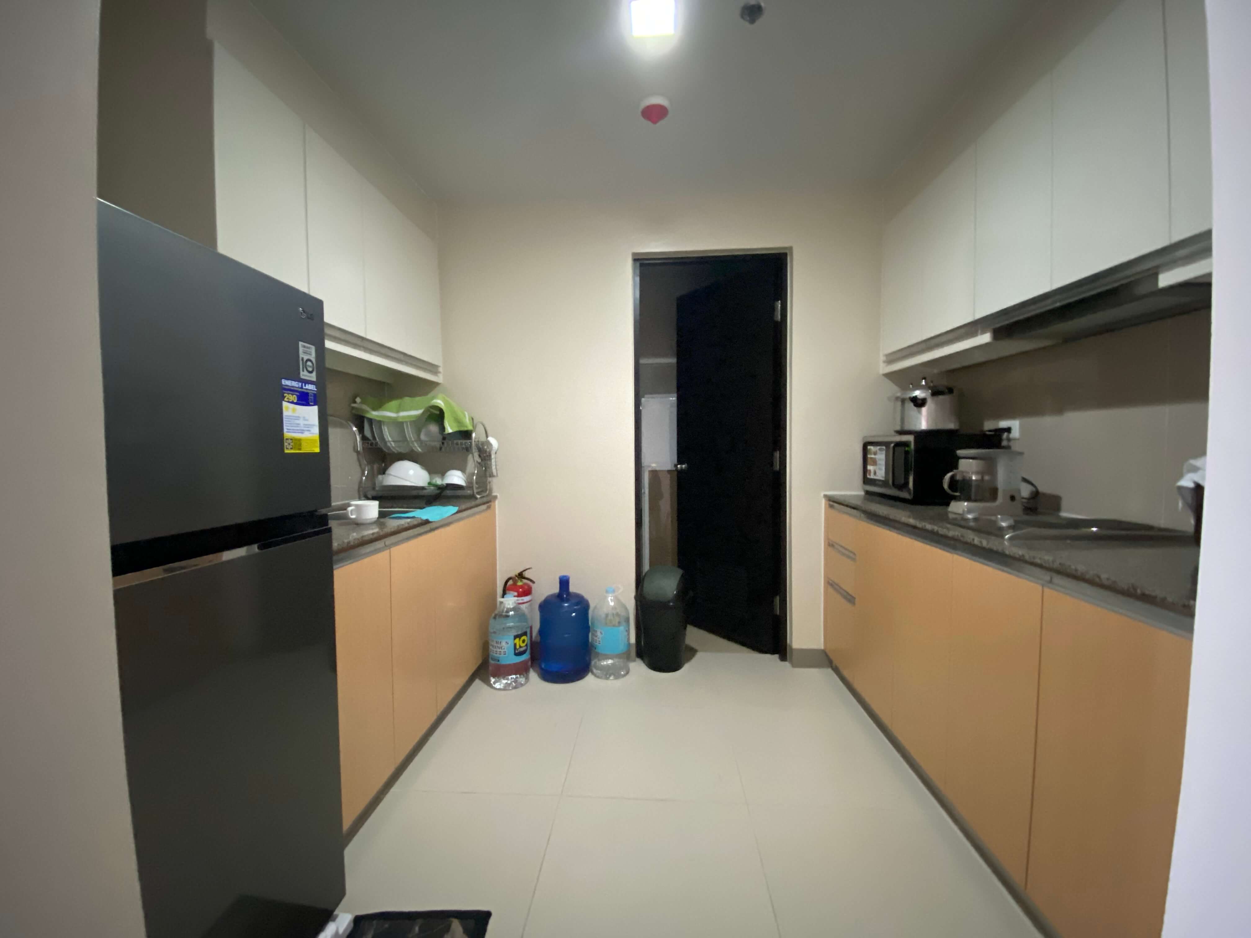Fully furnished 1-Bedroom in Eastwood Global Plaza